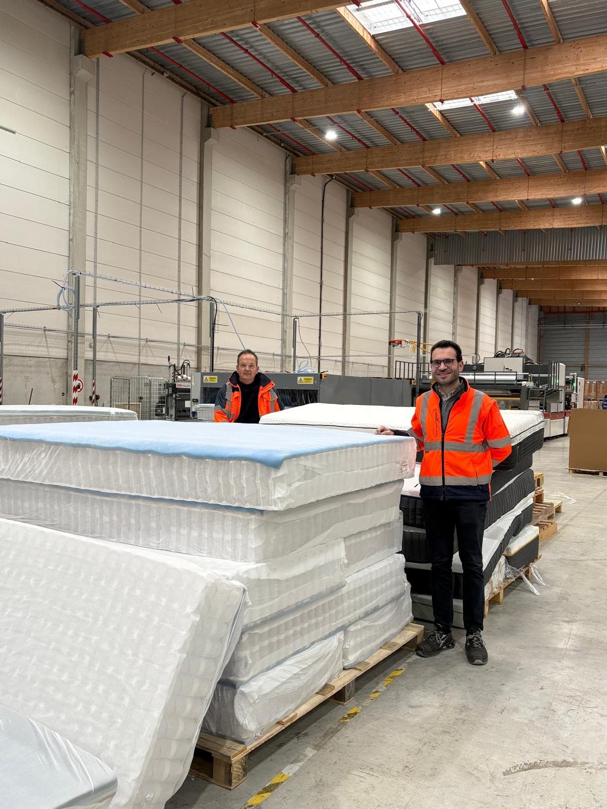 IKEA et RetourMat ouvrent un site de réemploi de matelas dans le Sénonais
