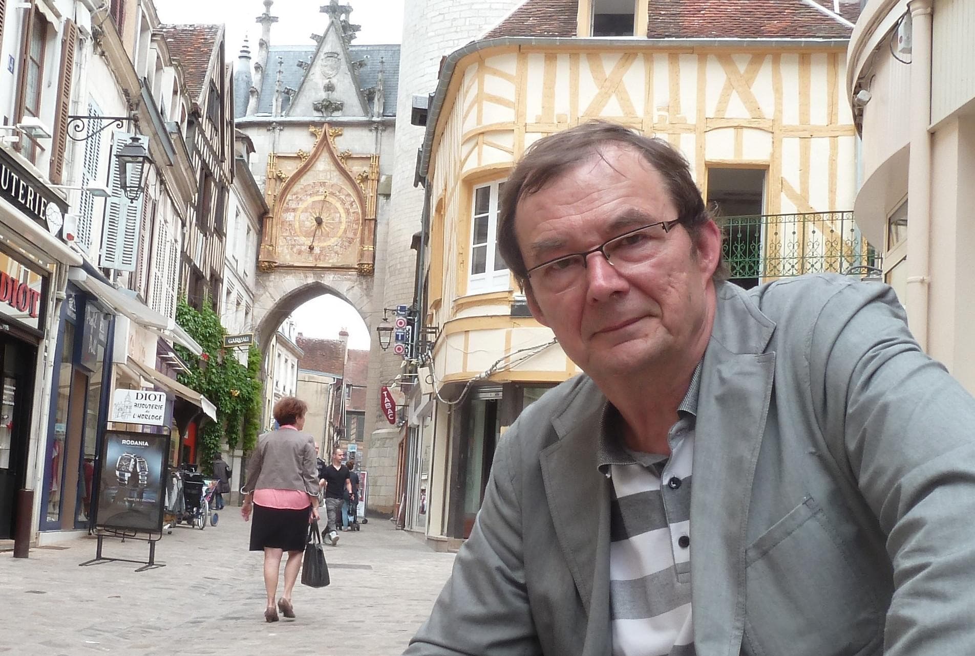 Conférence : « La chute de l’empire rouge » profitable aux œuvres sociales du Kiwanis Club d’Auxerre…