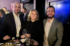 « Affilié au réseau national, le club d’affaires « CARBAO Sens » réunit des dirigeants, chefs d’entreprise et indépendants engagés autour de valeurs communes : la recommandation bienveillante, la coopération, l’entraide et le développement économique local. Le club accompagne ses membres dans la croissance de leur activité, tout en contribuant activement à la vitalité économique du territoire. En mars 2026, plus de 80 dirigeants participeront au premier grand rendez-vous de la saison… ».