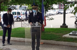 « Le préfet de l’Yonne Henri PREVOST a prononcé le discours de circonstance lors de la cérémonie du souvenir de l’abolition de l’esclavage ce lundi à Auxerre. Une cérémonie où trois élus de l’opposition déplorent l’absence des principales personnalités politiques et institutionnelles de la place… ».