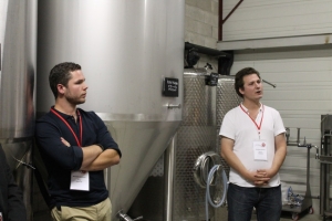 « Ils trustent déjà les plébiscites à l’international grâce à leurs bières de fabrication artisanale : Alexis et Vianney MADELIN se projettent déjà vers 2018 avec une hausse de leurs capacités de production… ».