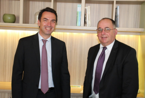 « Tirer les enseignements de 2021 et de la crise sanitaire pour mieux se préparer aux enjeux conjoncturels de demain, perturbés par un conflit à l’est de l’Europe, c’est un exercice de style, une conférence de presse, où il faudra rassurer clients et sociétaires pour les deux dirigeants du Crédit Agricole Champagne-Bourgogne, Emmanuel VEY et Jean-Yves REMILLET… »