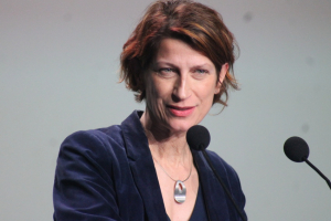 « Marie SAVIN a été élue Présidente du conseil d’administration de la Banque Populaire Bourgogne Franche-Comté et Pays de l’Ain, succédant ainsi à Michel GRASS. Elle était administratrice de la banque depuis plus de 12 ans et présidente du Comité des Risques. Elle est originaire de Mâcon en Saône-et-Loire… ».