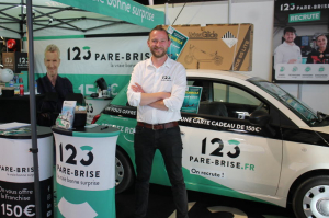 « Le spécialiste dans le remplacement de vitrage automobile, le réseau « 123 Pare-Brise » est présent à la foire d’Auxerre pour la première fois afin de se faire connaître depuis l’implantation de son centre en 2024 mais également pour étoffer son équipe en recrutant de nouveaux collaborateurs commerciaux… ».