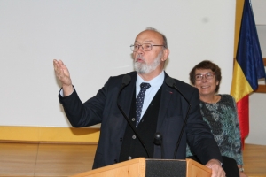 « Première des deux sessions informatives ce mardi 22 octobre pour les élus de la Puisaye-Forterre qui prendront part aux Entretiens de Champignelles. Il y sera question du financement des communes et de l’établissement public foncier lors d’une journée riche en échanges. Celle-ci est concoctée par l’association de formation des élus de ce territoire, présidée par Jacques GILET… ».