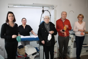 « La magie de Noël s’est vérifiée chez AMIDON 89, la structure qui favorise l’insertion vers l’emploi. L’un de ses partenaires, ADPS, a offert une enveloppe de 3 000 euros pour l’achat d’une table à repasser professionnelle. Une dizaine de ces appareils vont être achetés en 2021 pour renouveler une partie du parc existant désormais vétuste… ».