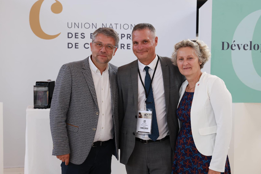 Le président de l’UNEC Christophe DORE à la rencontre des coiffeurs à Auxerre : inauguration et perspectives…