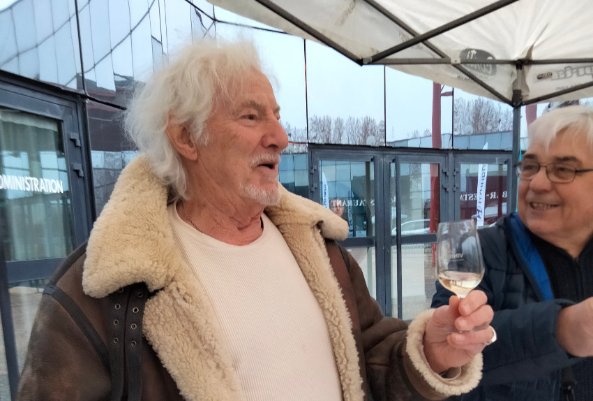 Hugues AUFRAY évoque sa passion pour le « Petit Gris » de Ferguson avec les collectionneurs de l’Yonne