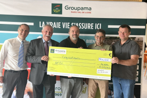 « Mettre des compétences et des moyens à disposition des organisations paysannes partenaires tout en réduisant la pauvreté des agriculteurs : c’est le leitmotiv de l’AFDI (Agriculteurs Français et Développement International) qui a reçu un chèque de la part de GROUPAMA vendredi à Auxerre… ».
