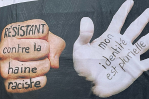 « Plusieurs manifestations se dérouleront ce samedi 22 mars dans l’Yonne dans le cadre de la Journée internationale contre le racisme. A Auxerre, place de l’Arquebuse, un cortège se mettra en branle à partir de 15h30 à l’appel de vingt-deux organisations en direction du palais de justice… ».