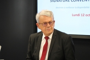 « Sur proposition de son président Patrick GENDRAUD, le Conseil départemental de l’Yonne se montre généreux et solidaire avec le département des Alpes-Maritimes. Une suggestion approuvée à l’unanimité par l’hémicycle… ».