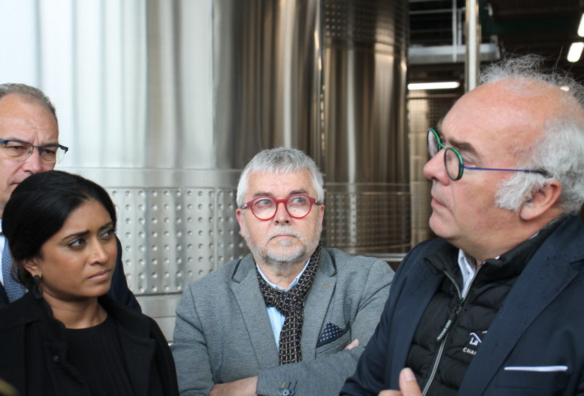 La ministre Prisca THEVENOT rassure les dirigeants de « La Chablisienne » : l’Etat viendra en aide aux viticulteurs