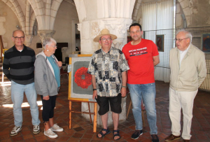 « L’association artistique « La Huitième Source » a posé ses jalons dans la magnifique salle capitulaire de la MJC Auxerre jusqu’au 31mai 2025. « De l’exposition amovible à l’infini des possibles » : à découvrir pour ses aspects décalés et originaux, œuvres à l’estampille de Philippe LALLEMAND… ».